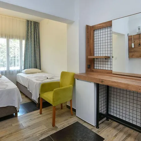 Hotel Cinar House Edremit (Balikesir)