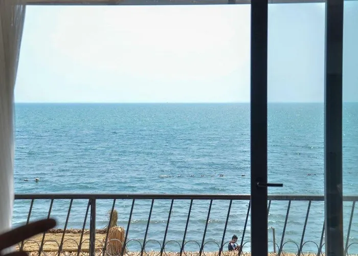 Hotel Cinar House Edremit (Balikesir)