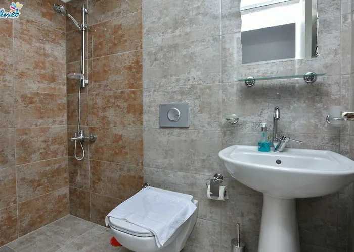 Hotel Cinar House Edremit (Balikesir)